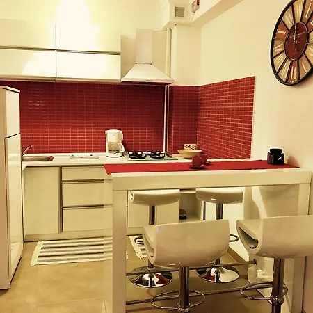 Apartament Solid *